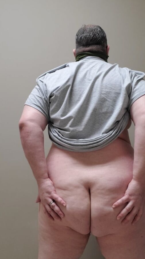 Amateur Fat Chub Chubby Hairless Chest Big Belly