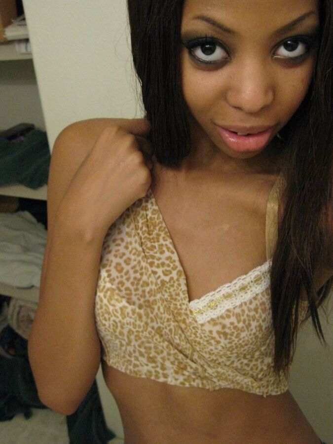 Srilankan Girl Bathroom Photoshoot