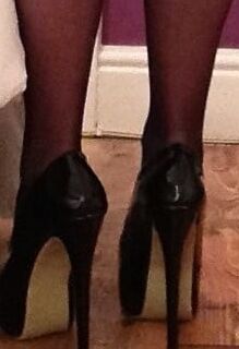 sexy ankles,sexy heels