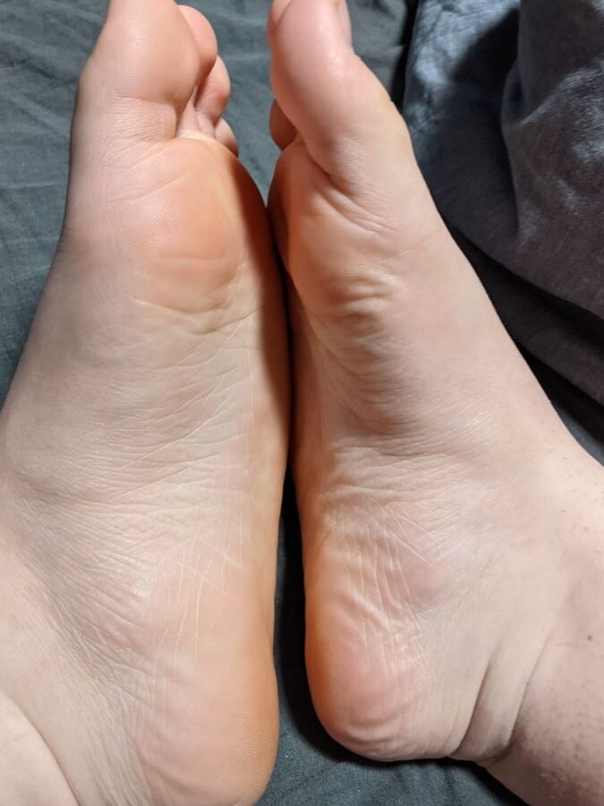 Feet Pictures rub your cock on them