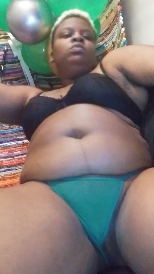 Come Smell My Pussy
