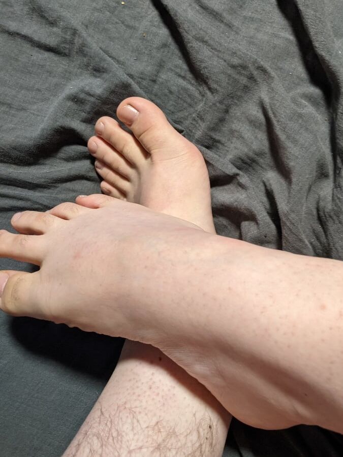 Feet Pictures  feet Pictures to cum on it