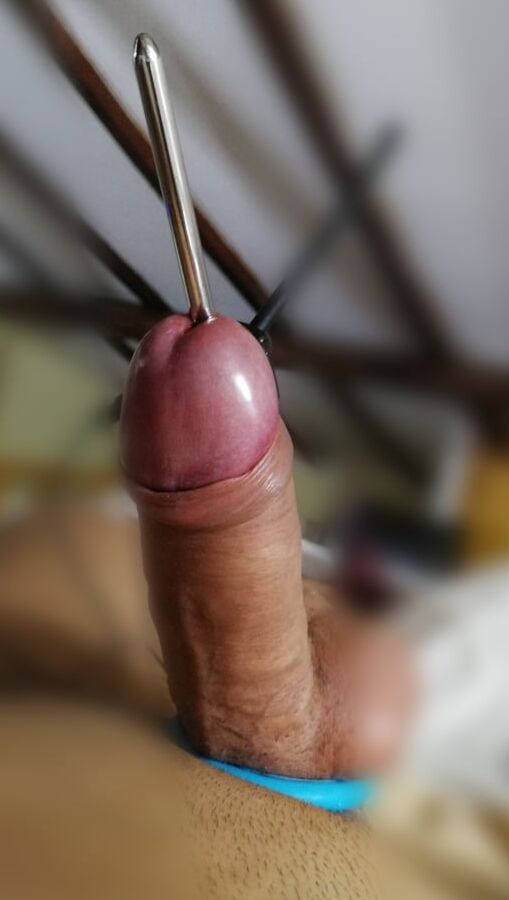New estim b device in action