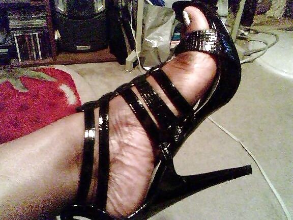 Oily Feet Lover