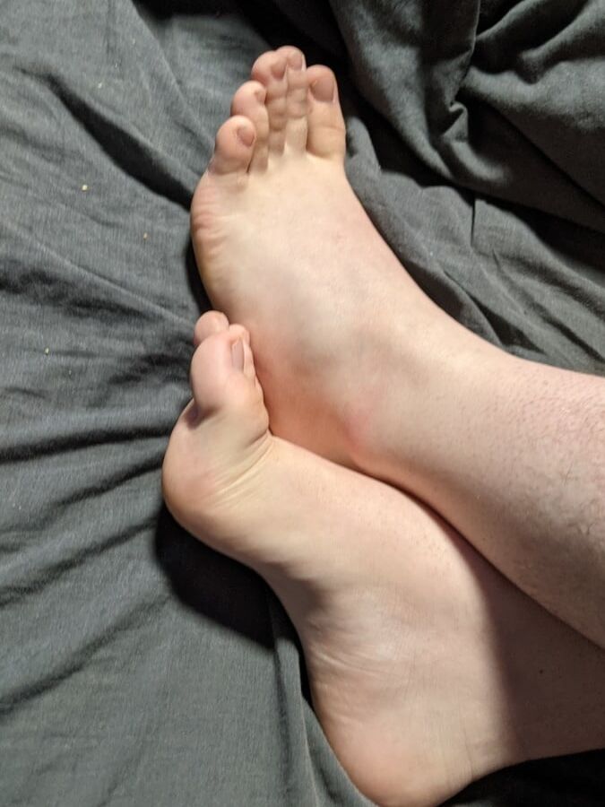 Feet Pictures  feet Pictures to cum on it