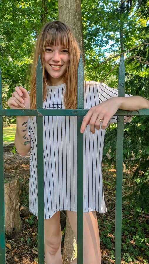 T-shirt only shoot