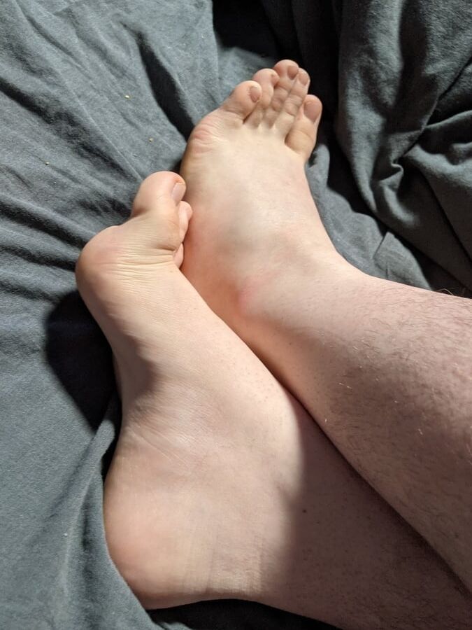 Feet Pictures  feet Pictures to cum on it