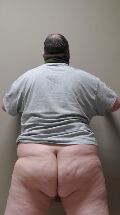 Amateur Fat Chub Chubby Hairless Chest Big Belly