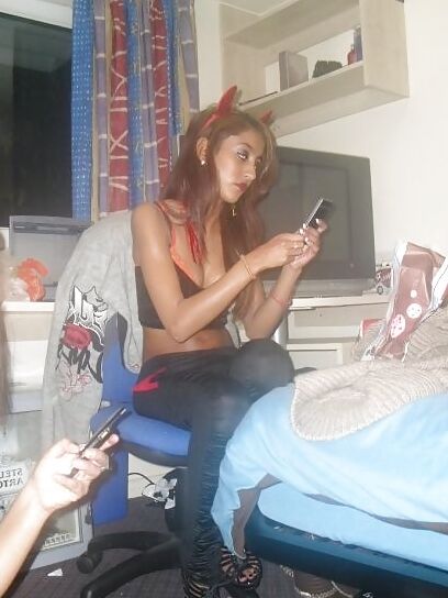 Me being a lonely little slut!!