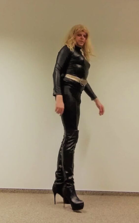 leather outfit