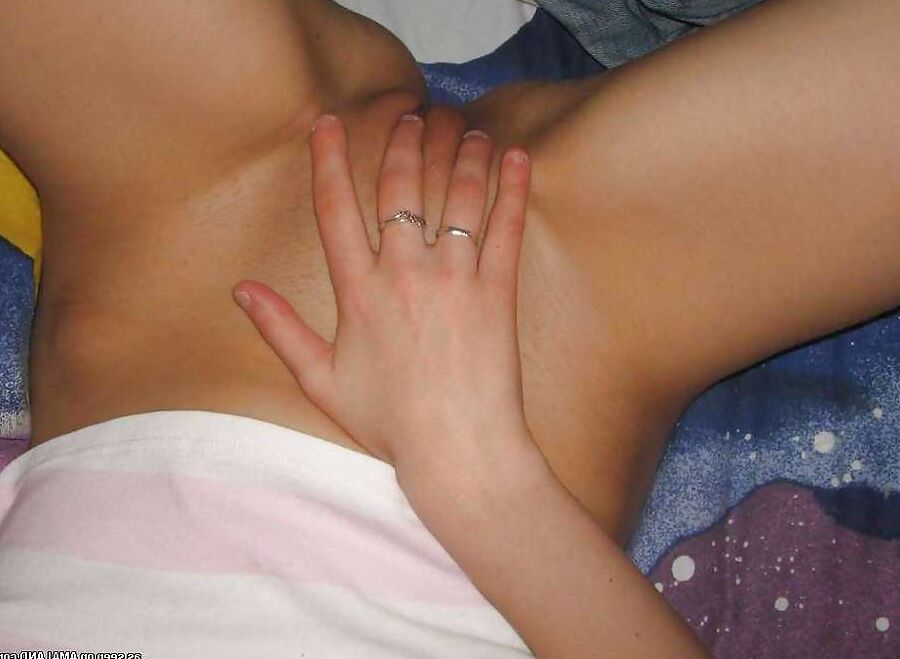 sexy sur le lit