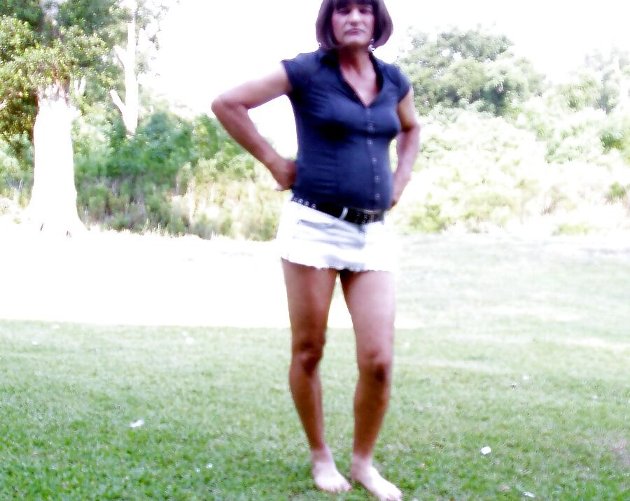 More cross dressing kinkiness