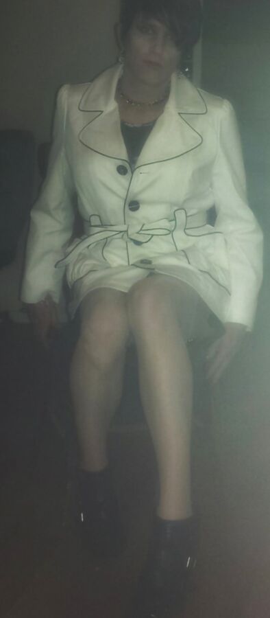 White Mac crossdresser