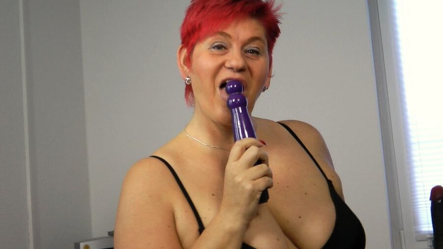 Annadevot: Too many dildos part