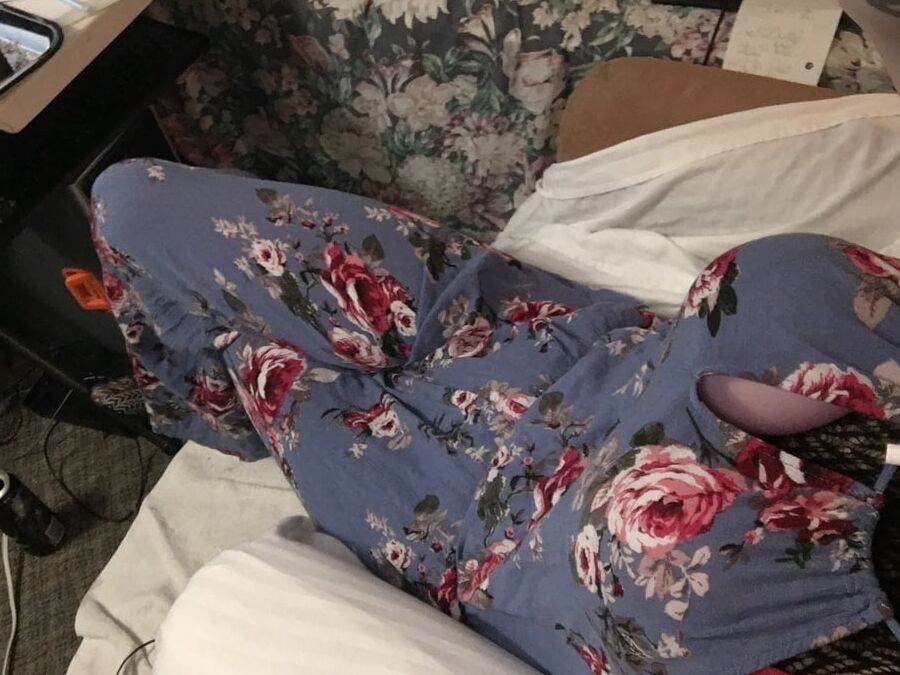 Sunday afternoon naughty sissy eats own Cum