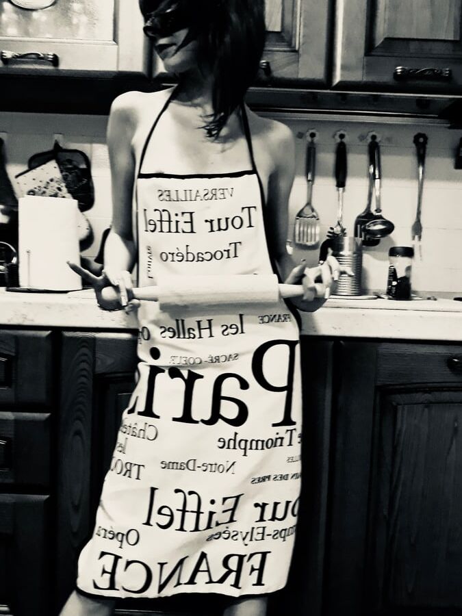 Maja Amateur wife posing in the kitchen