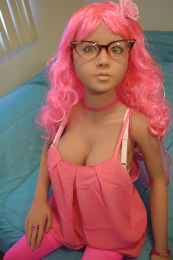 Nina&;s pink wings!