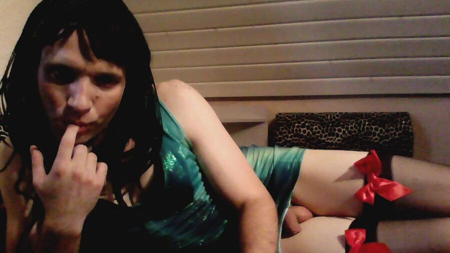 Who loves amateur Sissy gurls? ()