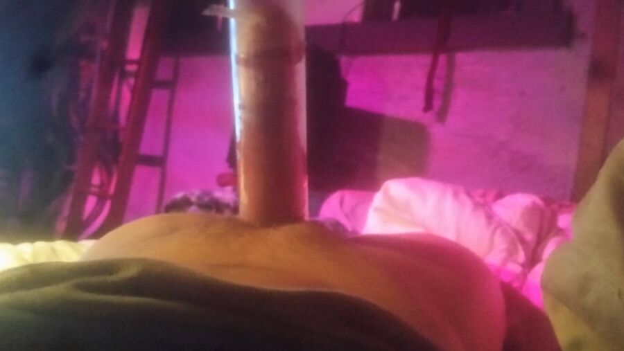 Big Cock pumping and stretching