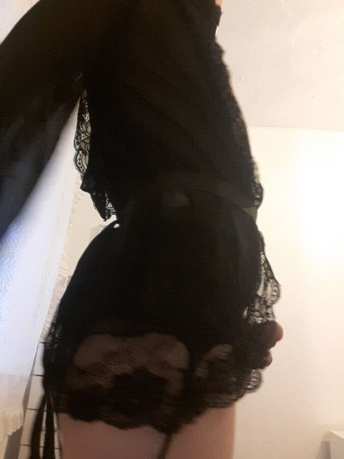 mobile pics of my new outfit