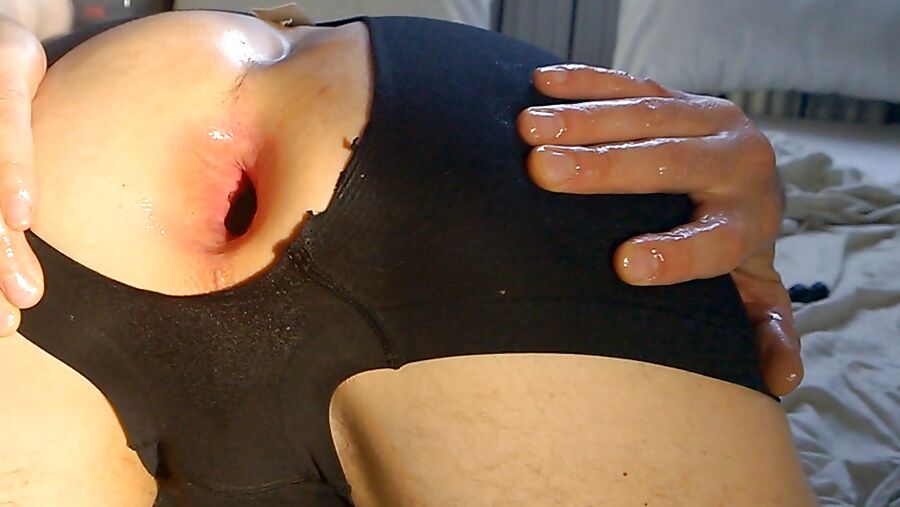 My gaping asshole spread and fist .
