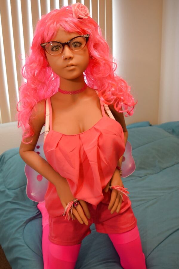 Nina&;s pink wings!