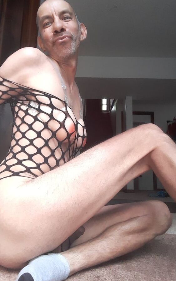 Black net suite