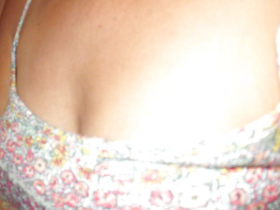 smol tites