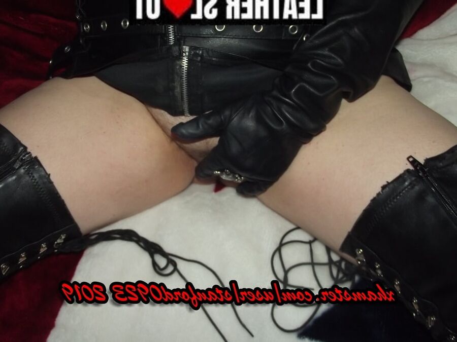 LEATHER SLUT