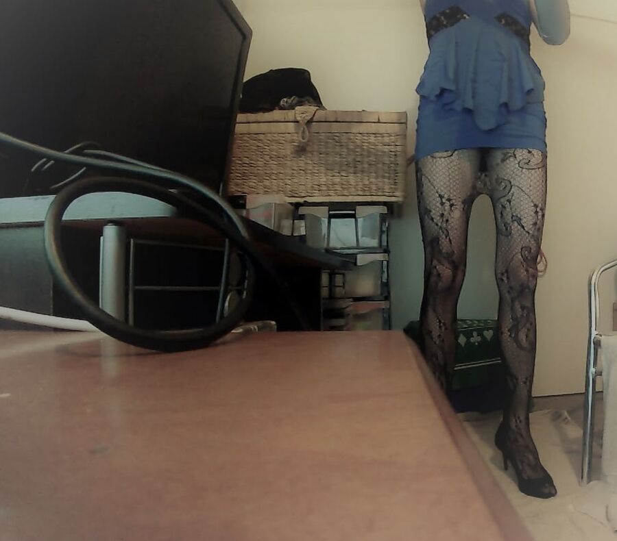CD Sissy Sub Naughty Tease XCD