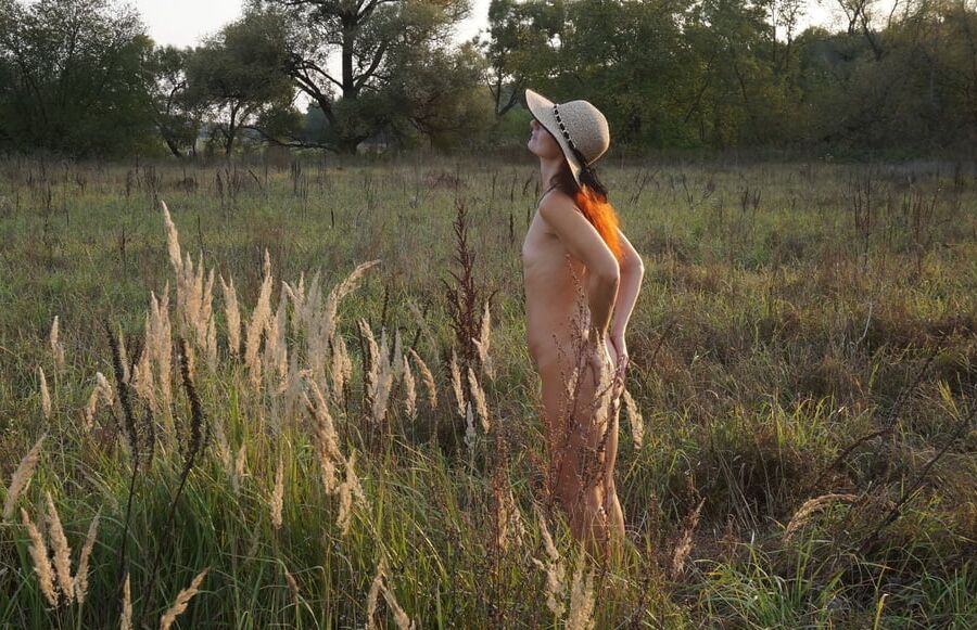 Without Panties but in Hat