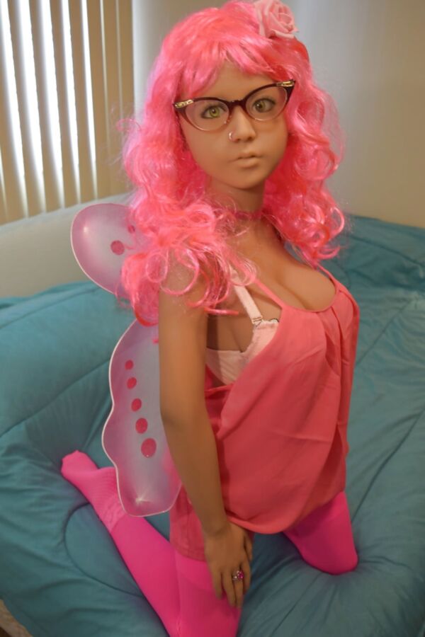 Nina&;s pink wings!