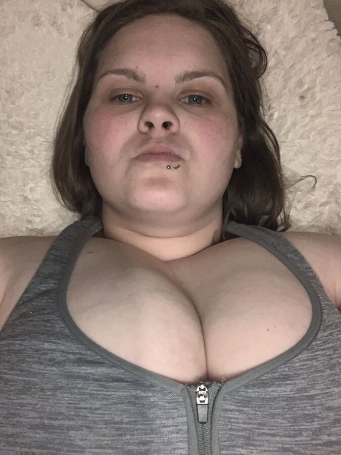 Who want to come get in bed with me