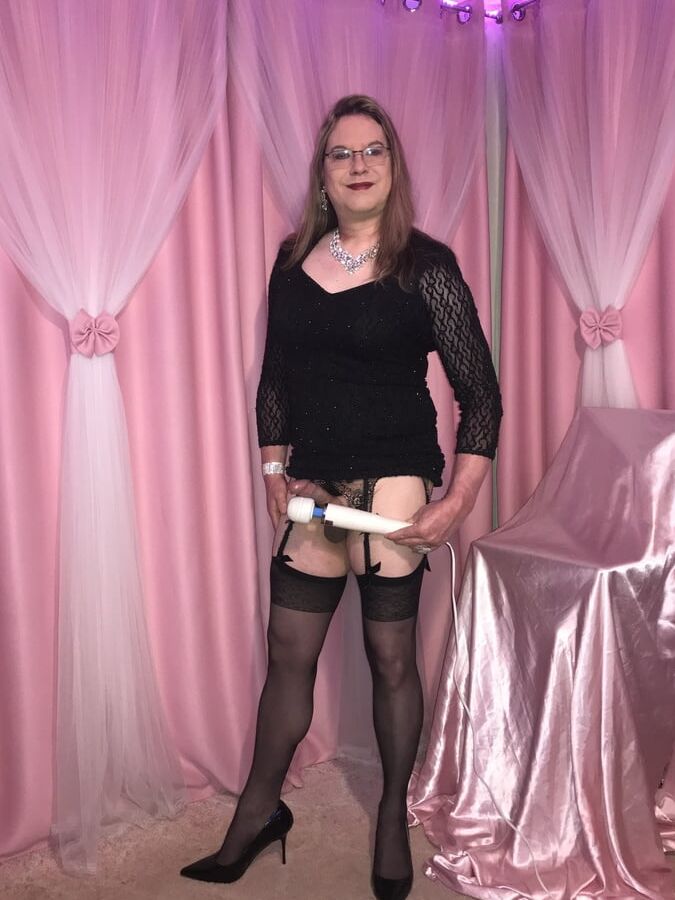 Joanie- LBD