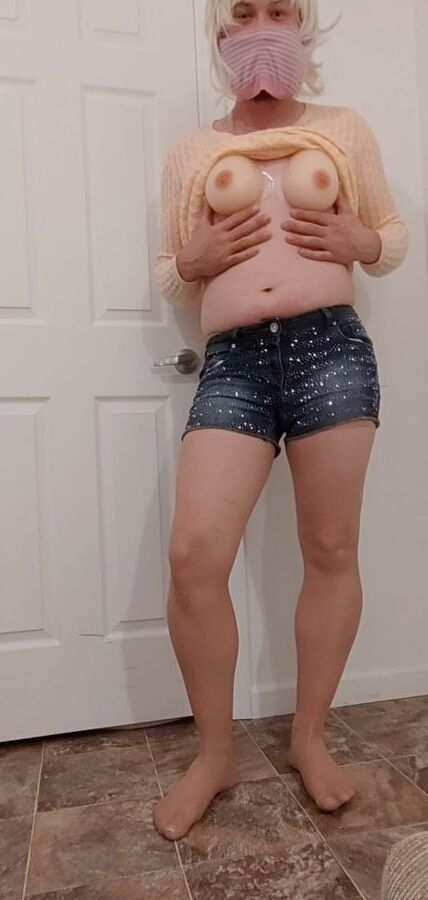 Recent pics of me =)