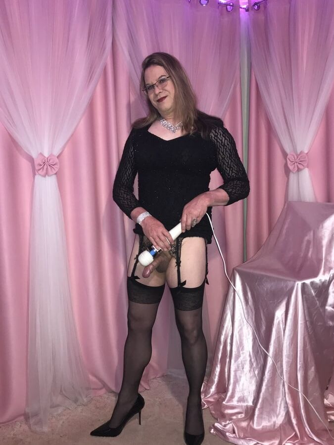 Joanie- LBD