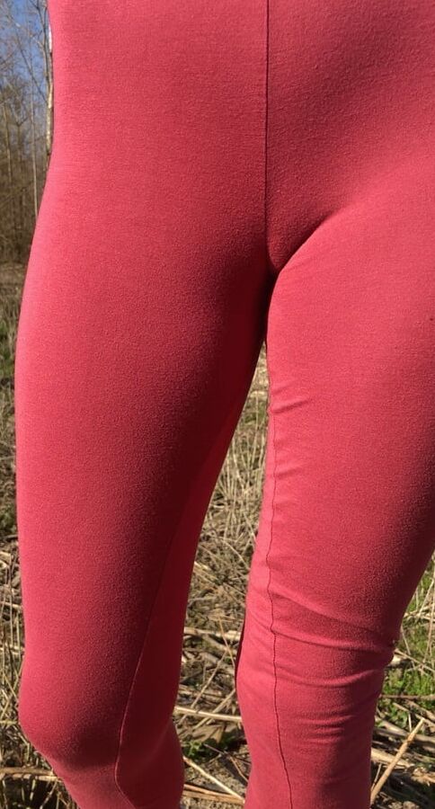 Public No panties Cousine Cameltoe LittlePUSSY small ass