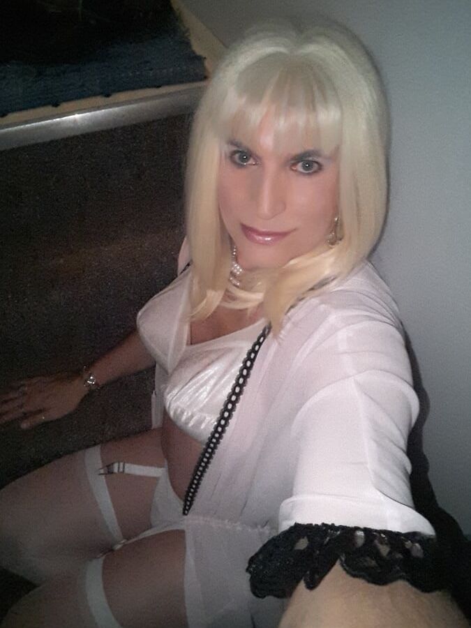 Blondes have more fun