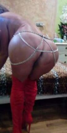 Sesy babe Lari Maxk