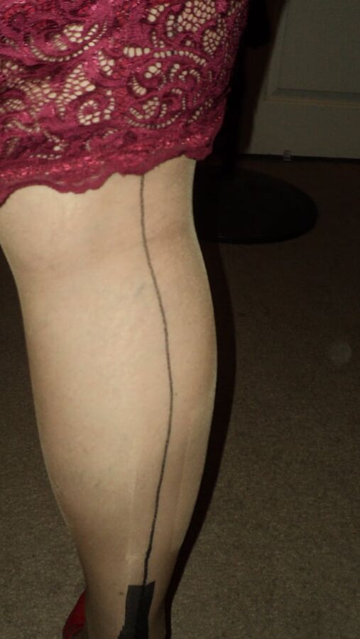 new makeup business pant suit and oher pics of crossdresser