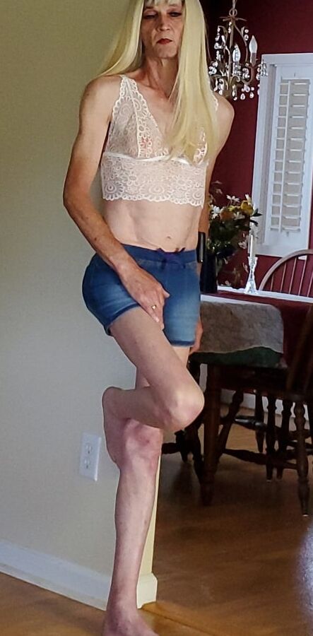 Bobbie short shorts
