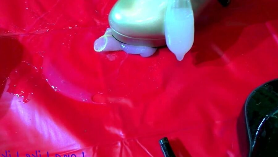 Home Fetish Party "Condom Play"