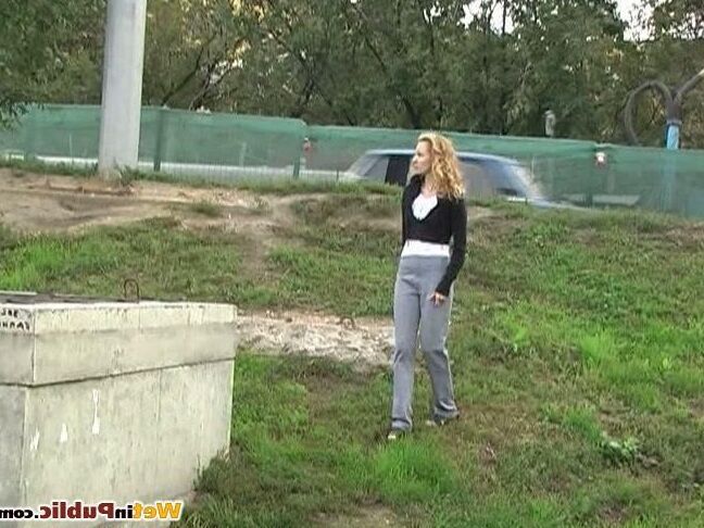 Pissing In Public Black Babe Pee Pee Pussy Spread Peeing HD