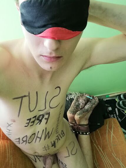 Slave body writing in dirty basement. Humiliation comment