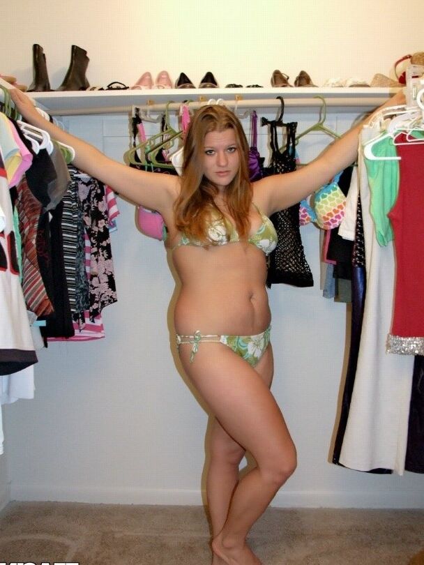 Cute and chubby Mia Riley looking hot!