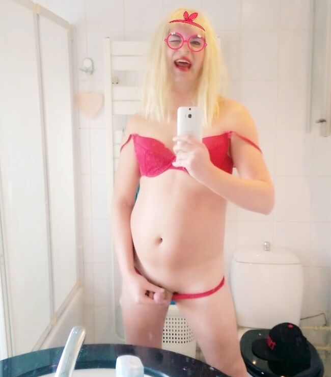 KJ in red - Dutch Sissy Crossdresser