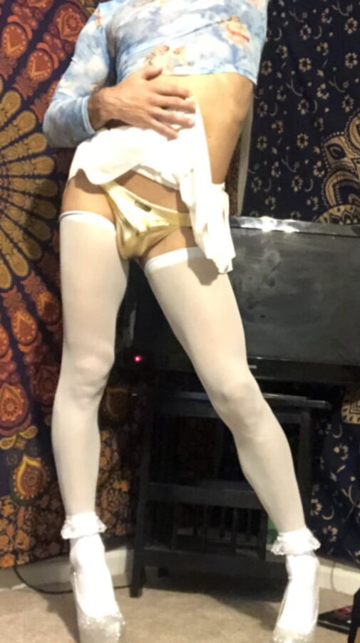 I want to be a little sissy gurl