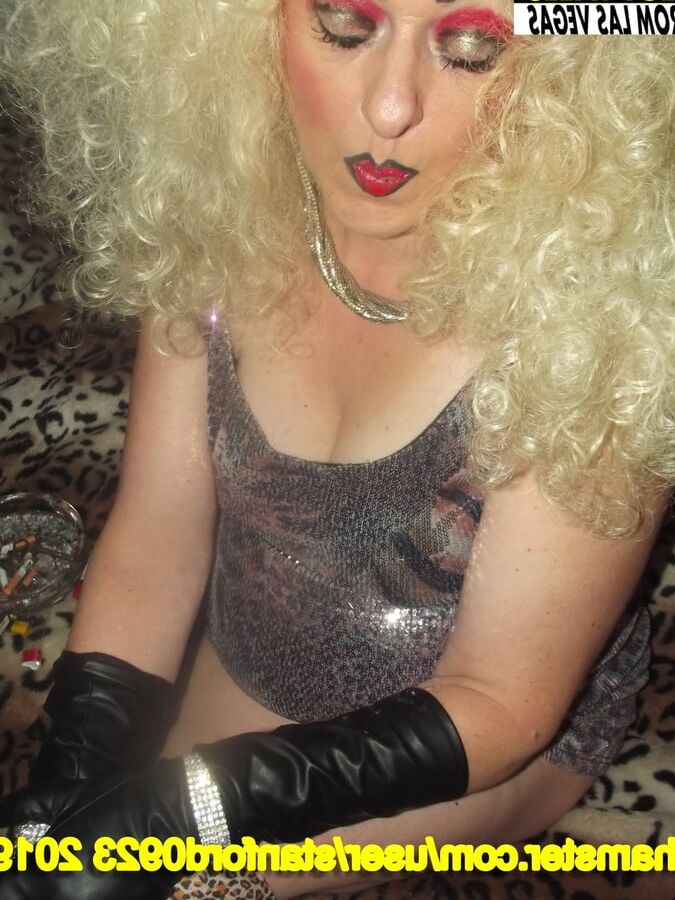 VEGAS SLUT