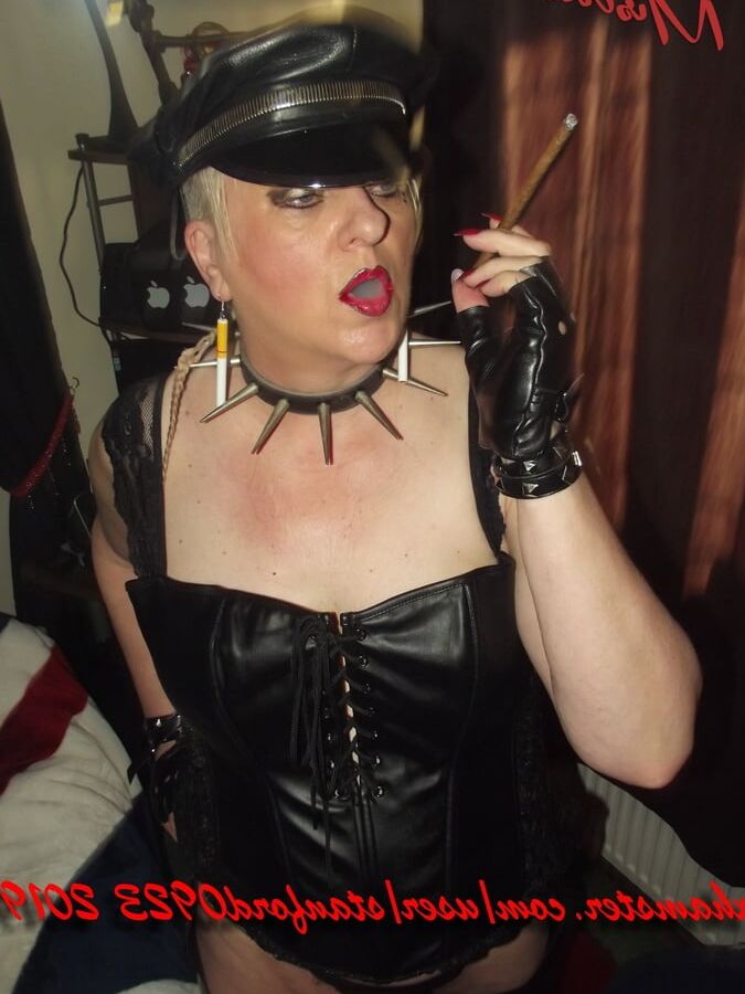 MISTRESS SMOKE