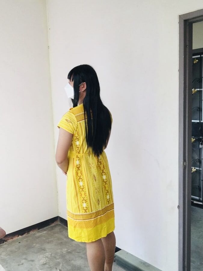 Dress Yellow Teen ladyboy